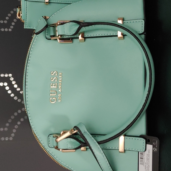 Small Guess Bag - Picture 2 of 5